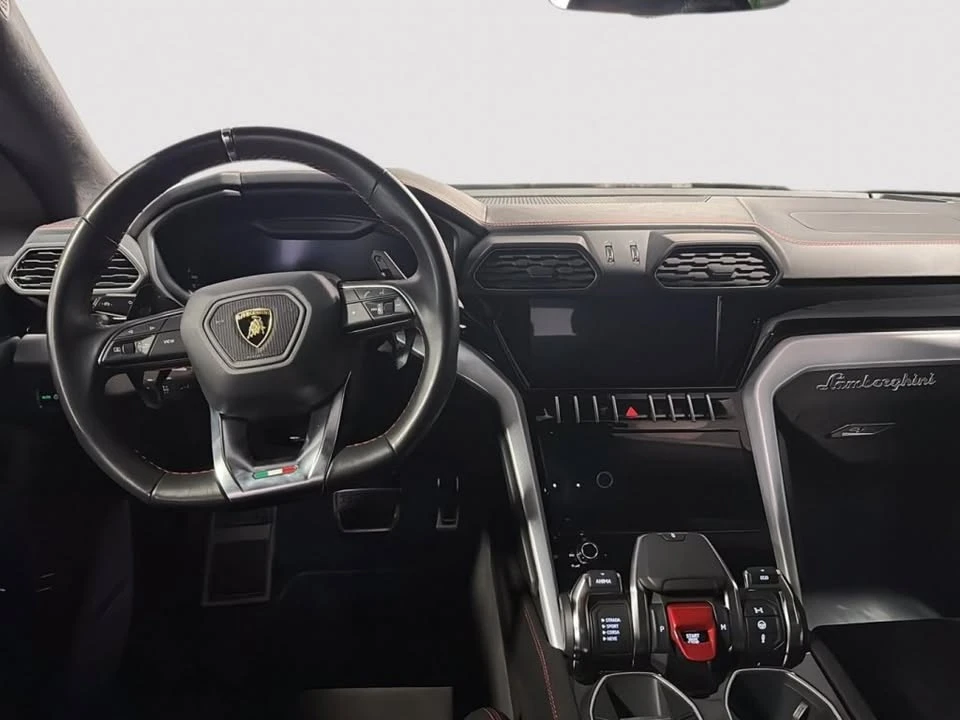 2020 Lamborghini Urus - Image 8 of 10