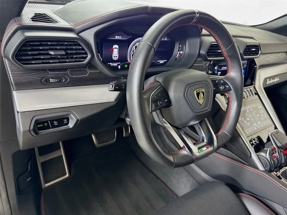 2020 Lamborghini Urus - Image 12 of 20