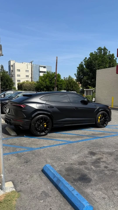 2020 Lamborghini Urus - Image 10 of 20