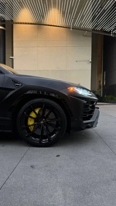 2020 Lamborghini Urus - Image 3 of 20