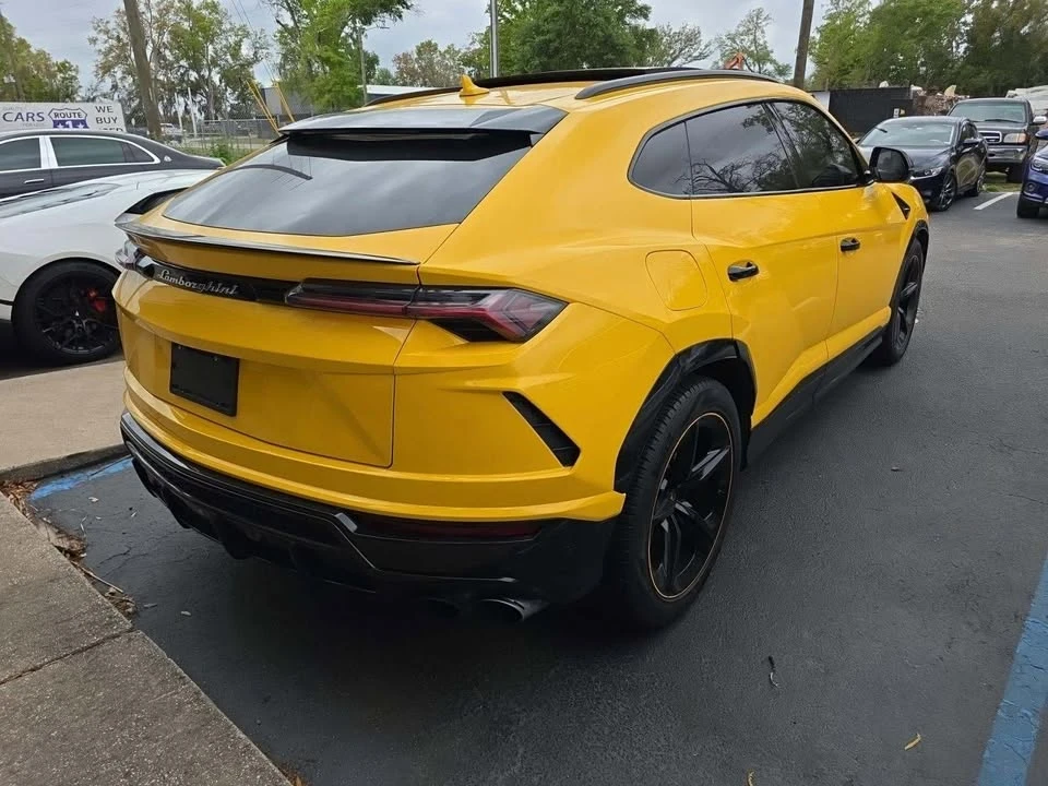 2020 Lamborghini Urus - Image 4 of 16