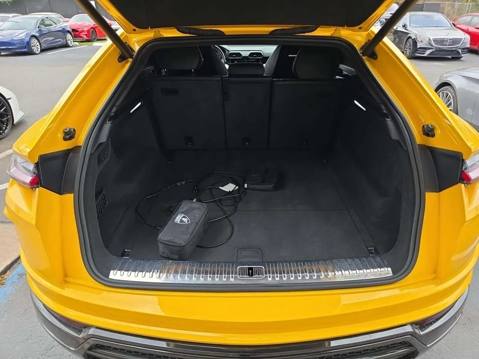 2020 Lamborghini Urus - Image 13 of 16