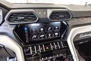 2020 Lamborghini Urus - Image 12 of 19