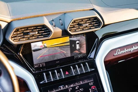 2020 Lamborghini Urus - Image 19 of 20