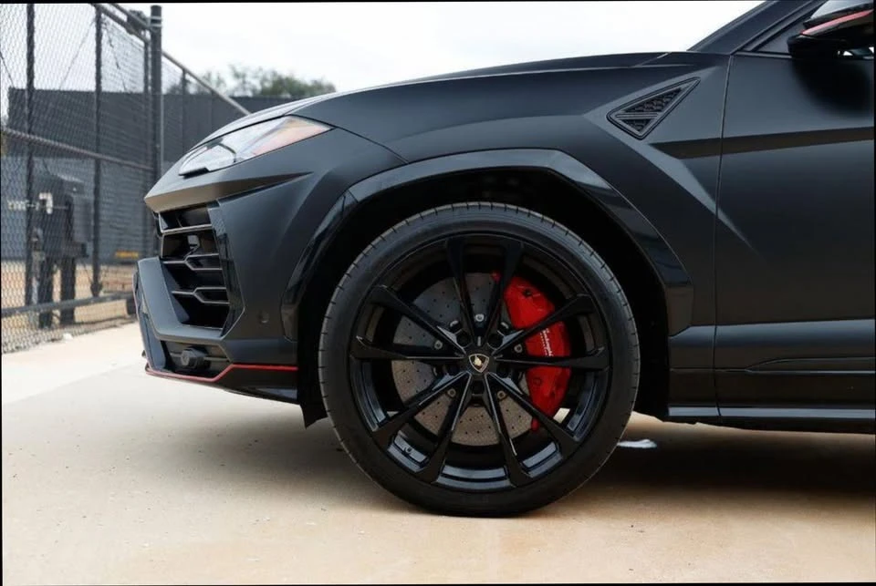 2020 Lamborghini Urus - Image 19 of 19