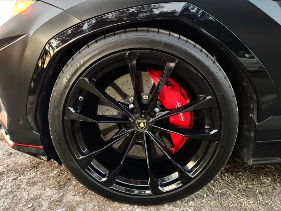 2020 Lamborghini Urus - Image 7 of 14