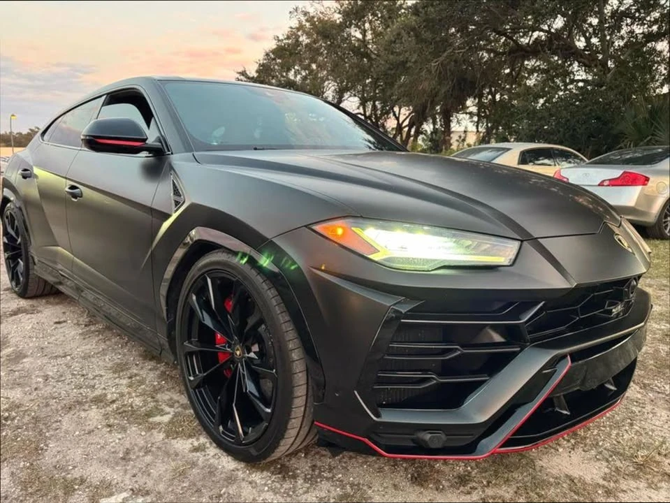 2020 Lamborghini Urus - Image 2 of 14