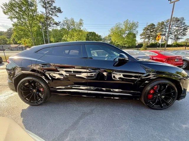 2020 Lamborghini Urus - Image 8 of 20