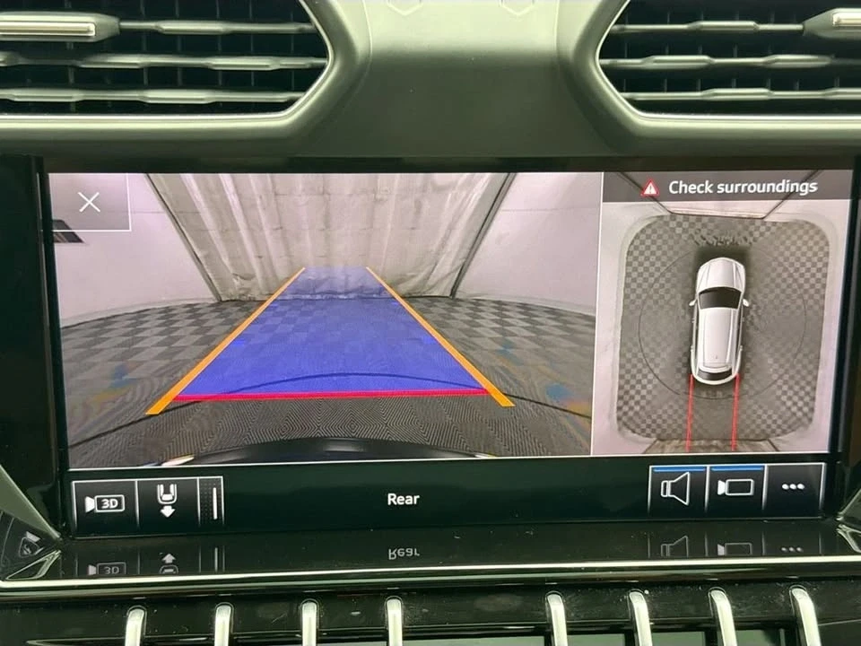 2020 Lamborghini Urus - Image 13 of 18