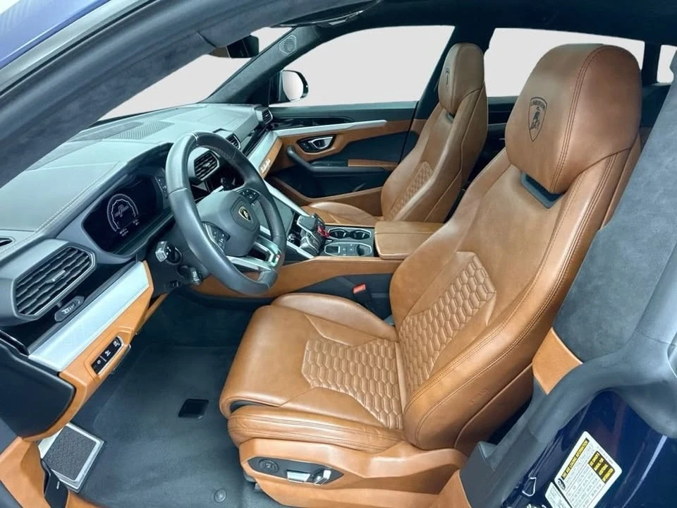 2020 Lamborghini Urus - Image 16 of 18