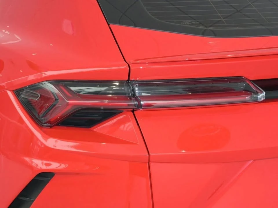 2020 Lamborghini Urus - Image 17 of 20