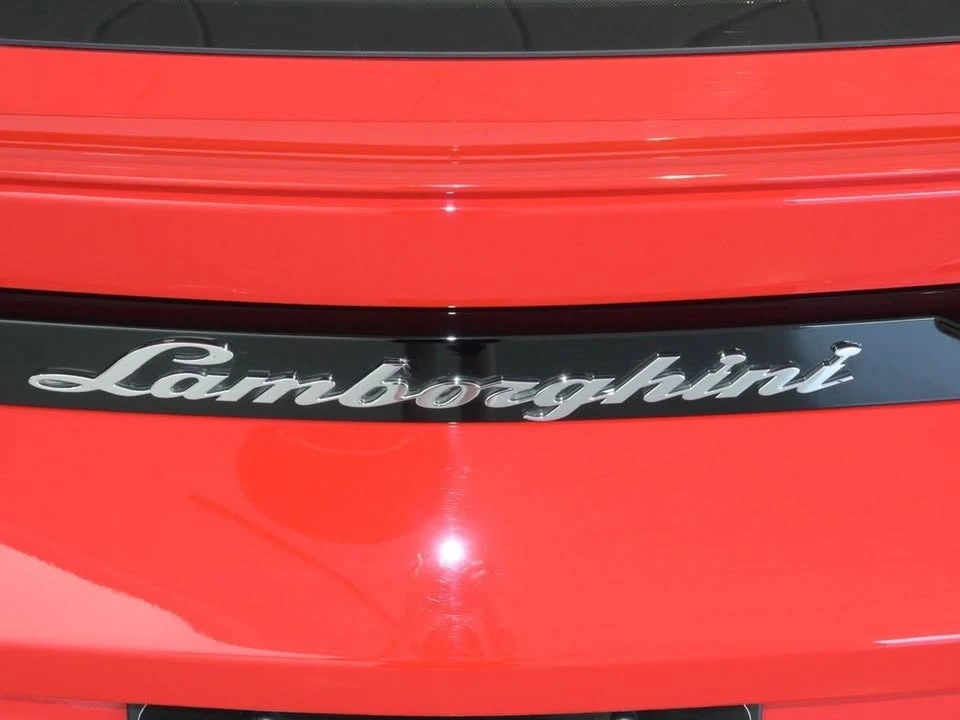2020 Lamborghini Urus - Image 18 of 20