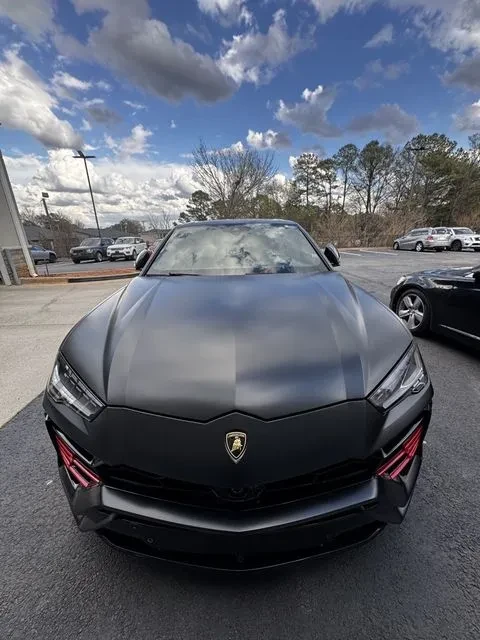 2020 Lamborghini Urus - Image 2 of 18