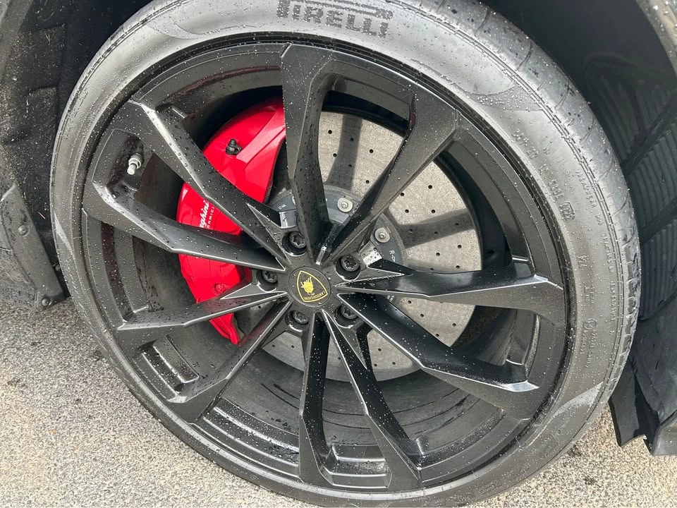 2020 Lamborghini Urus - Image 7 of 18