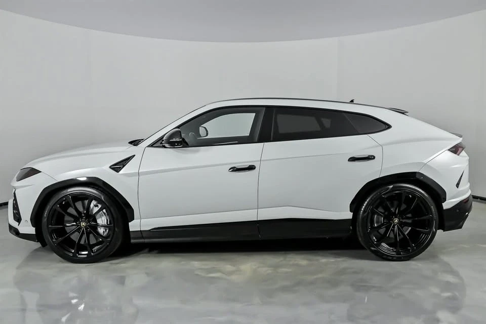 2020 Lamborghini Urus - Image 8 of 20
