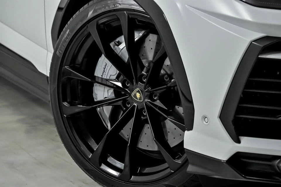 2020 Lamborghini Urus - Image 4 of 20