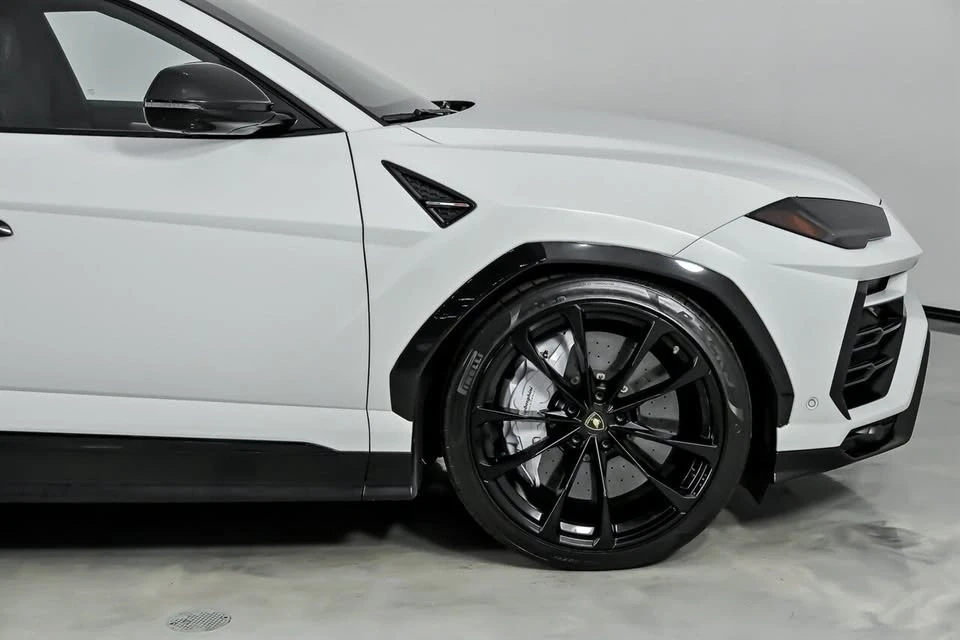 2020 Lamborghini Urus - Image 15 of 20