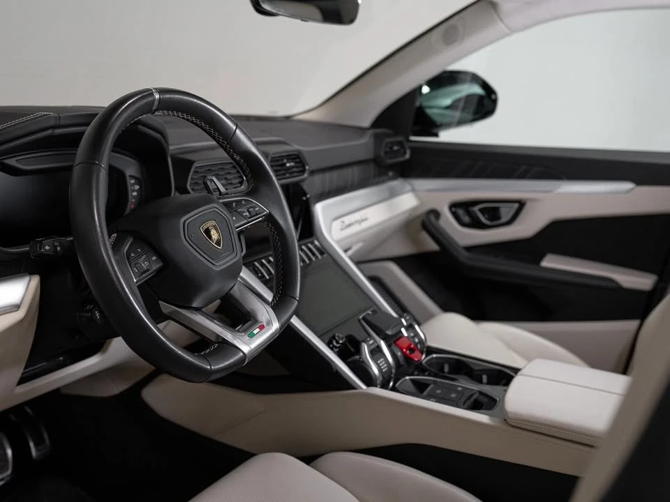 2020 Lamborghini Urus - Image 11 of 20