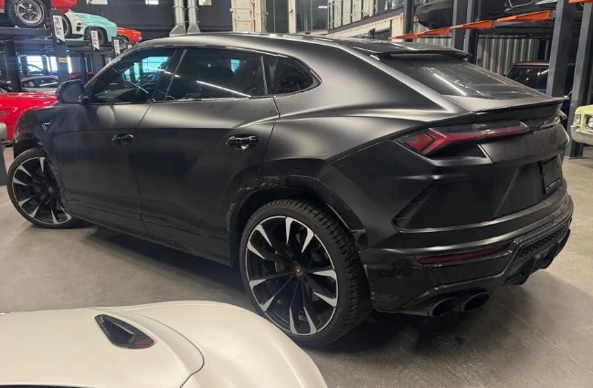 2020 Lamborghini Urus - Image 5 of 5