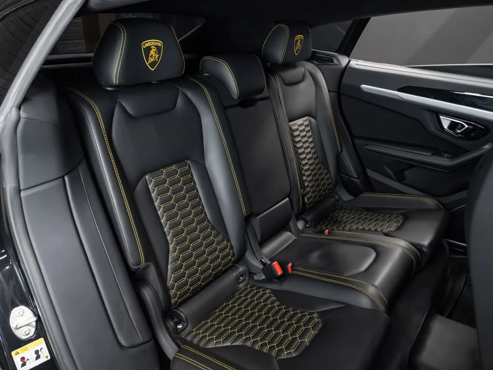 2020 Lamborghini Urus - Image 6 of 9