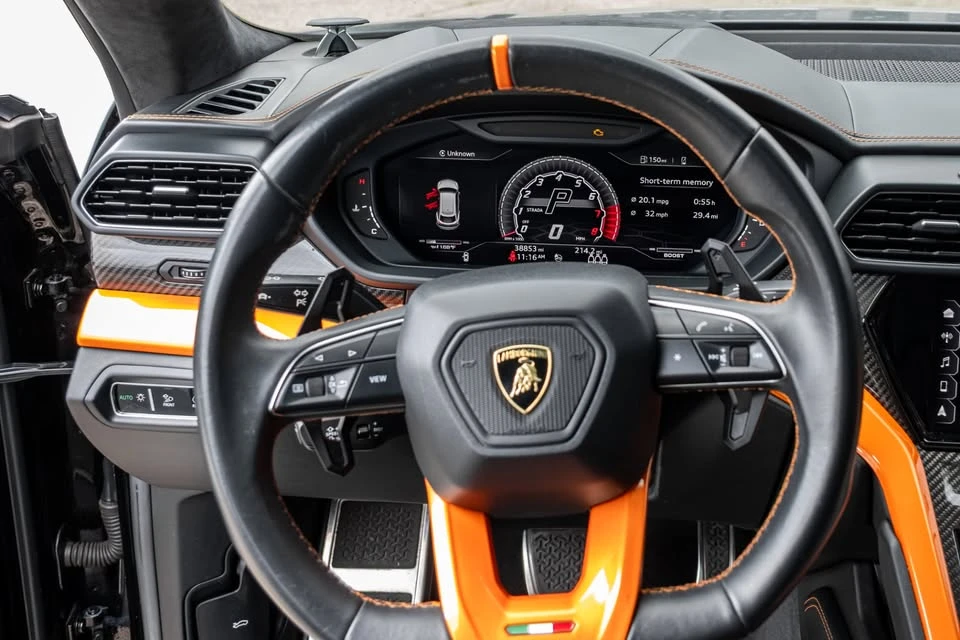 2020 Lamborghini Urus - Image 15 of 20