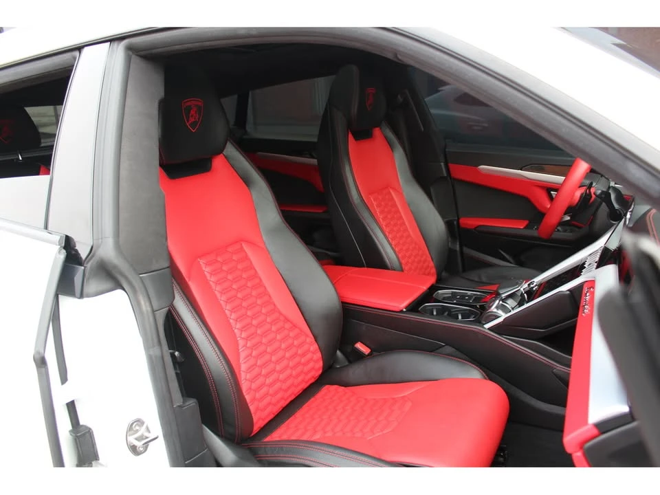 2020 Lamborghini Urus - Image 9 of 17