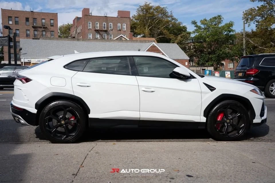 2020 Lamborghini Urus - Image 3 of 19