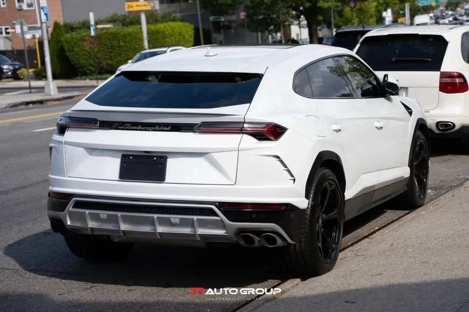 2020 Lamborghini Urus - Image 4 of 19