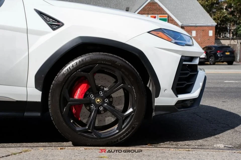 2020 Lamborghini Urus - Image 7 of 19