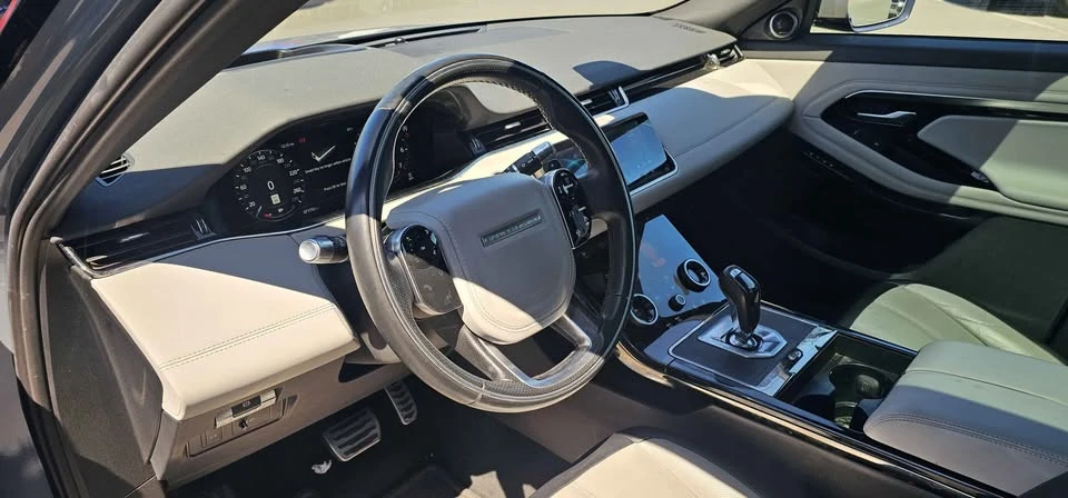 2020 Land Rover Range Rover Evoque 2nd Gen - Image 14 of 20