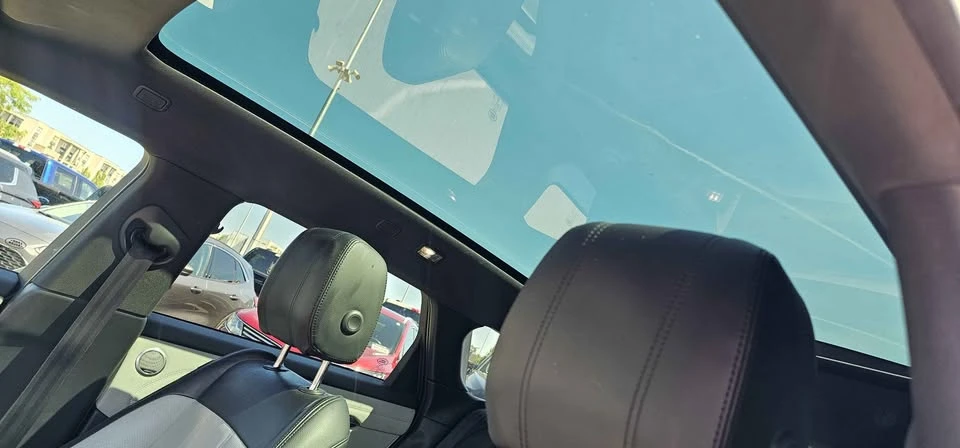 2020 Land Rover Range Rover Evoque 2nd Gen - Image 15 of 20