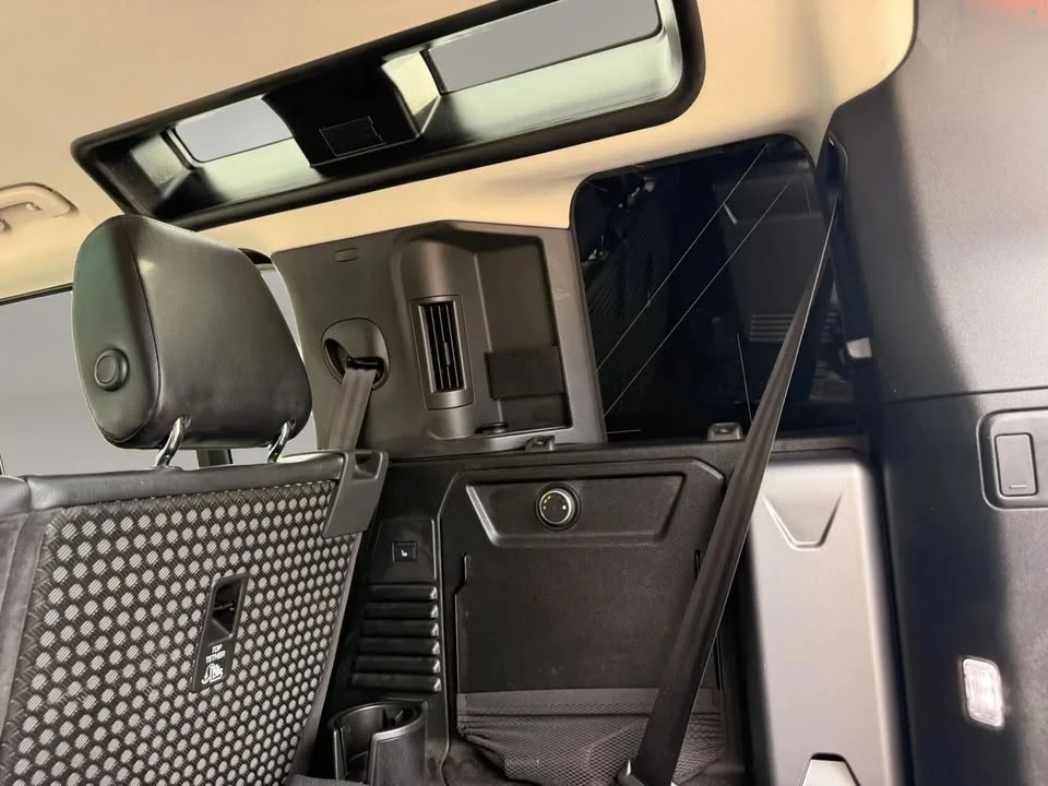 2020 Land Rover Defender L663 - Image 10 of 20