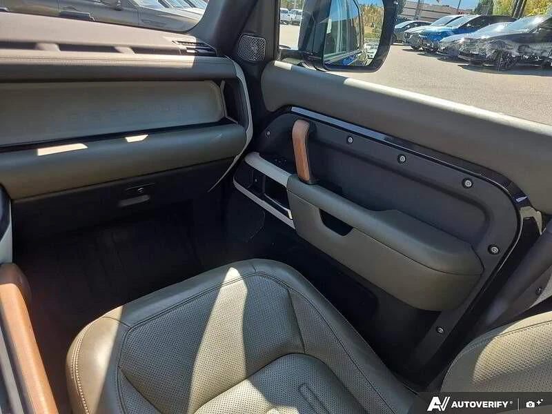 2020 Land Rover Defender L663 - Image 20 of 20