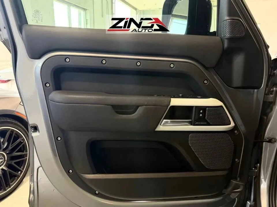 2020 Land Rover Defender L663 - Image 10 of 10