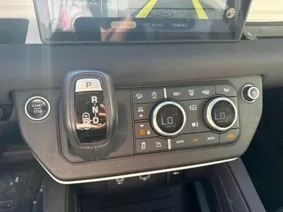 2020 Land Rover Defender L663 - Image 10 of 12