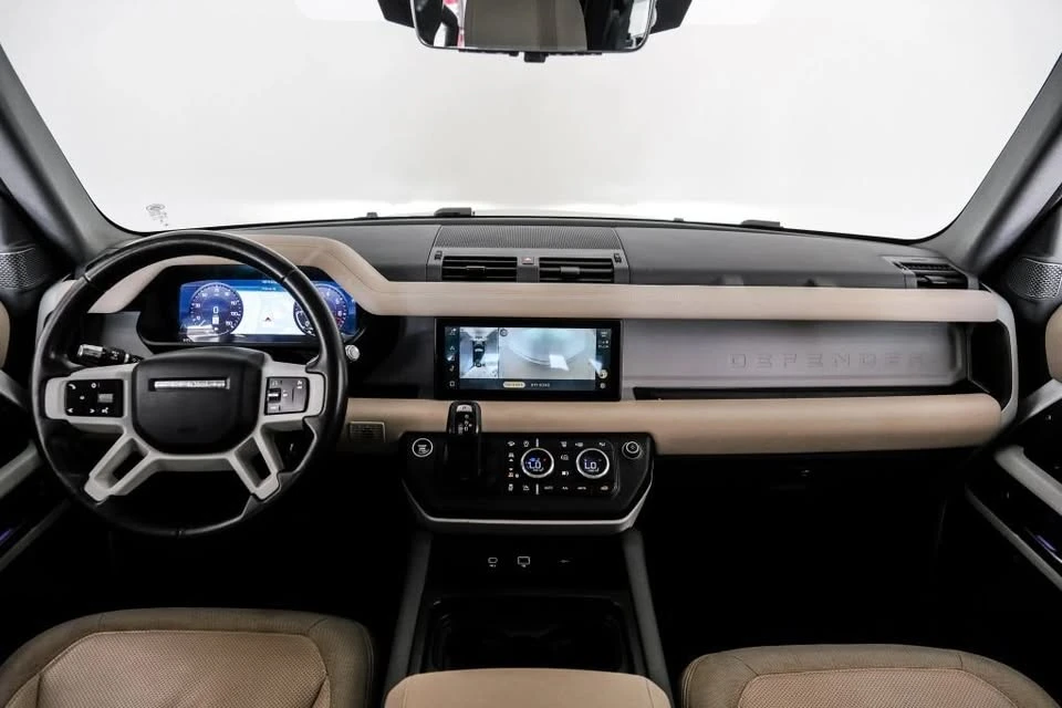 2020 Land Rover Defender L663 - Image 7 of 20