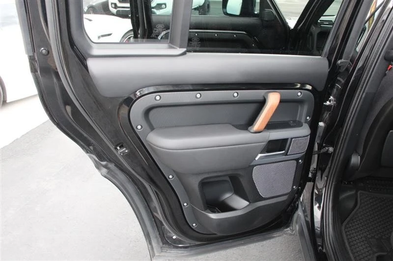2020 Land Rover Defender L663 - Image 20 of 20