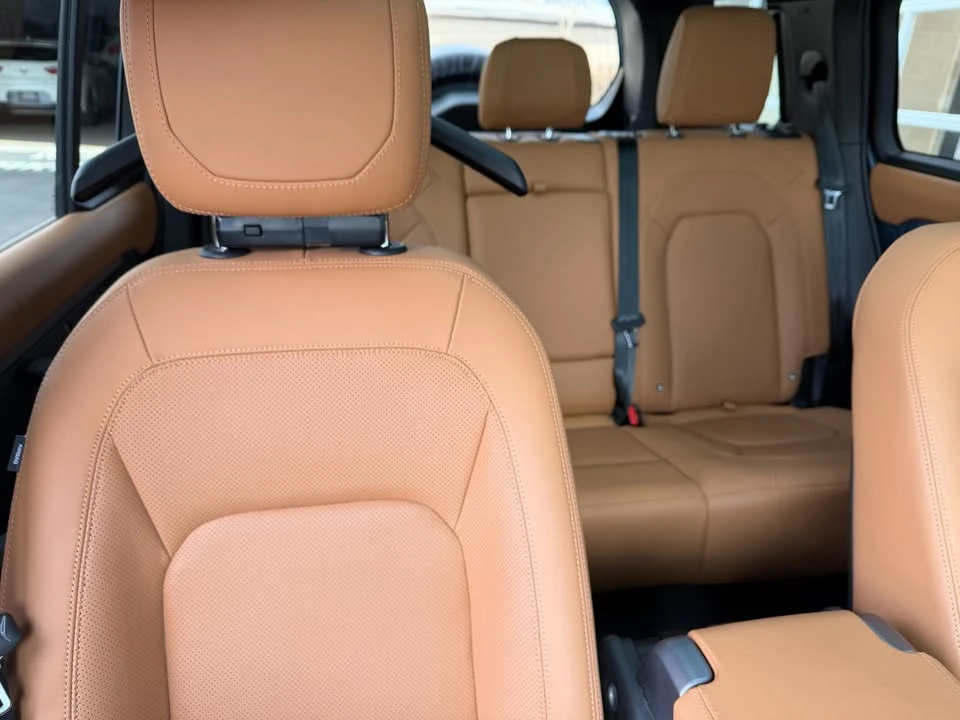 2020 Land Rover Defender L663 - Image 14 of 20