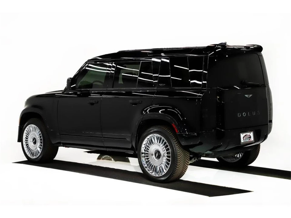 2020 Land Rover Defender L663 - Image 7 of 31