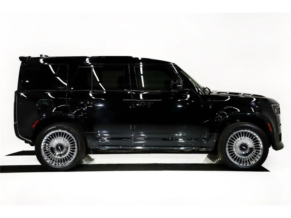 2020 Land Rover Defender L663 - Image 14 of 31
