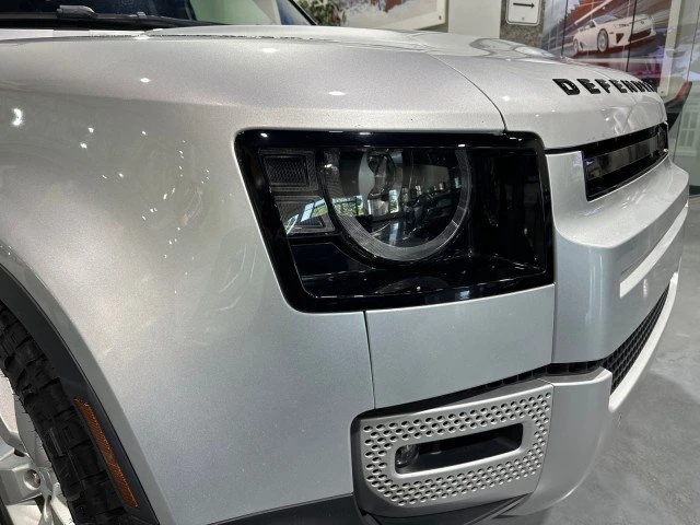 2020 Land Rover Defender L663 - Image 17 of 20