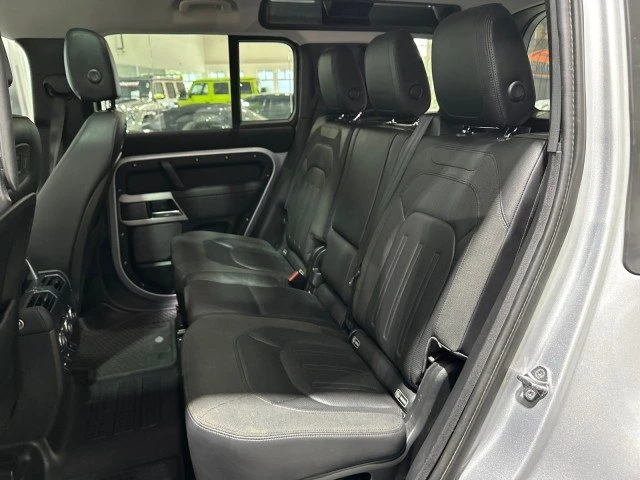2020 Land Rover Defender L663 - Image 5 of 20
