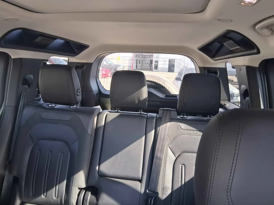 2020 Land Rover Defender L663 - Image 6 of 8