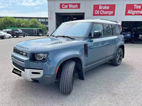 2020 Land Rover Defender 110 SE