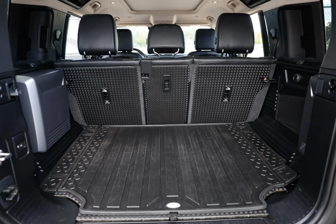 2020 Land Rover Defender L663 - Image 27 of 31