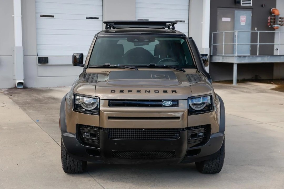 2020 Land Rover Defender L663 - Image 20 of 21