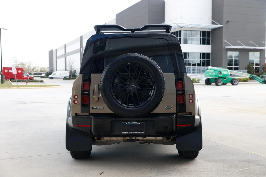 2020 Land Rover Defender L663 - Image 8 of 31