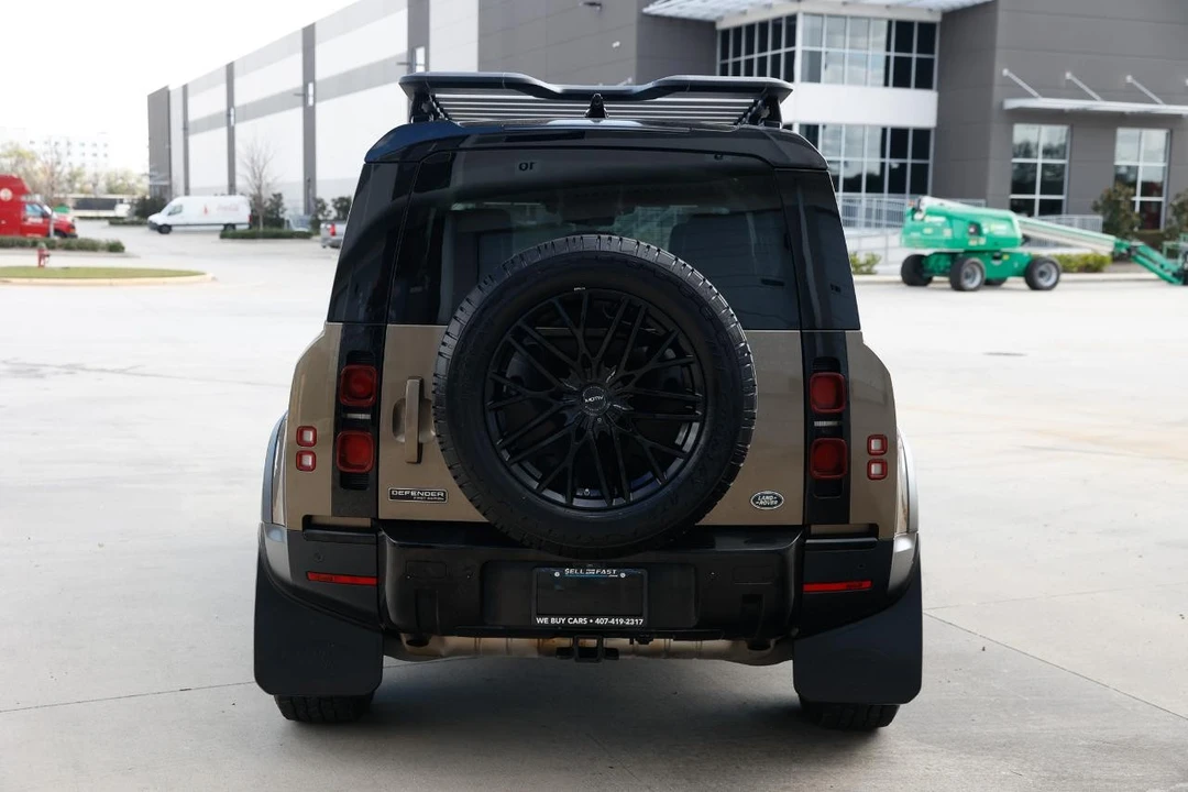 2020 Land Rover Defender L663 - Image 10 of 31