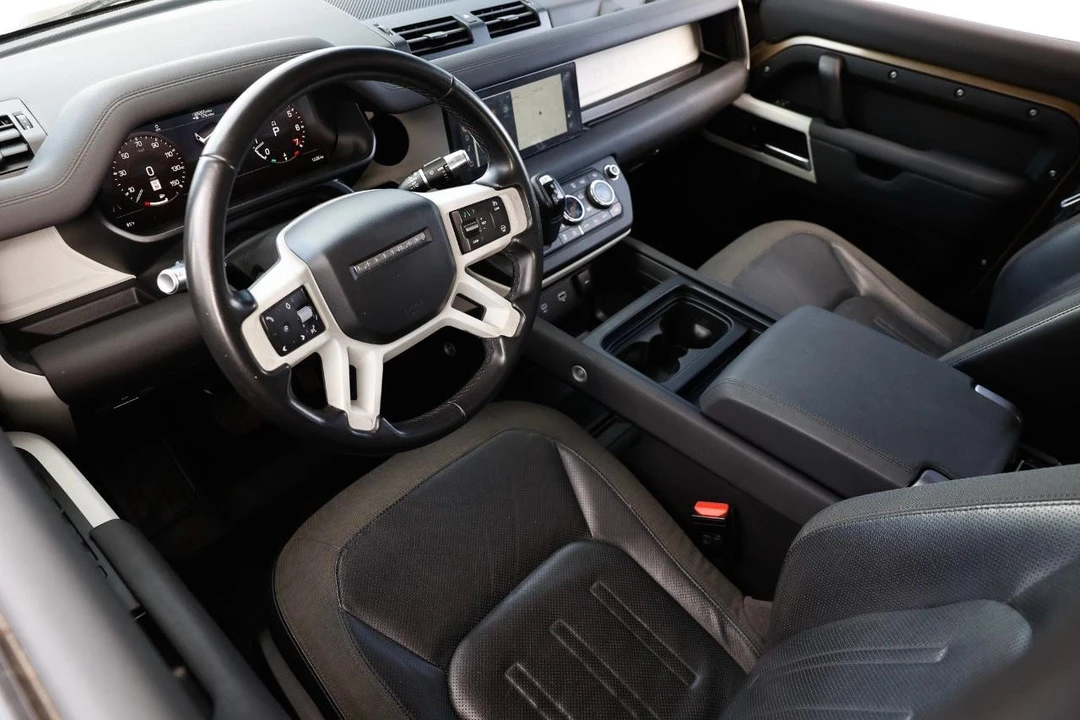 2020 Land Rover Defender L663 - Image 5 of 31