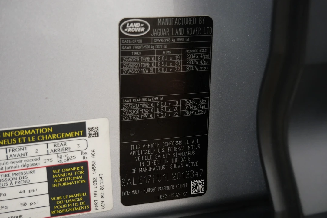 2020 Land Rover Defender 110 - Image 19 of 21